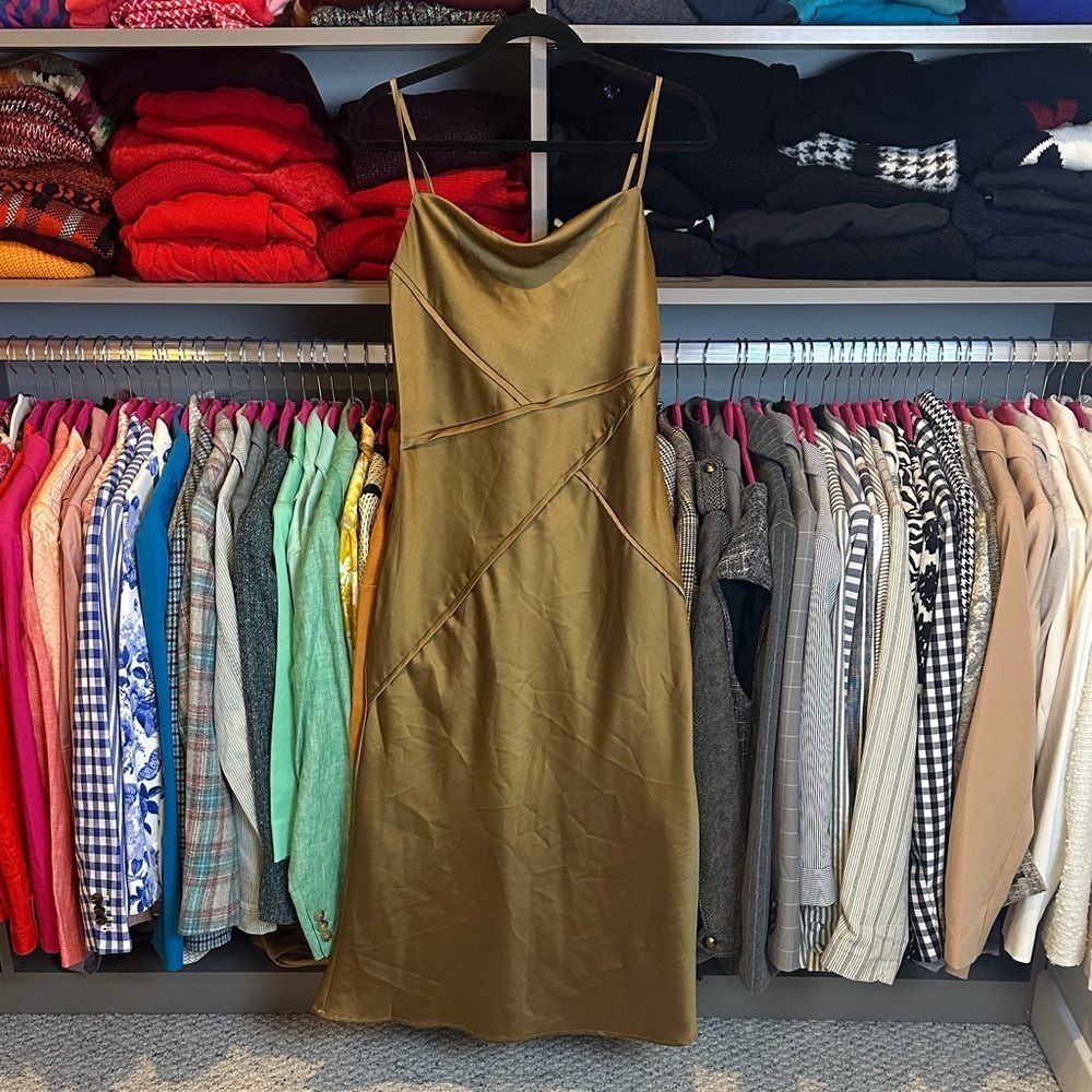Sincerely Jules green adjustable strap side zip closure satin midi dress size S